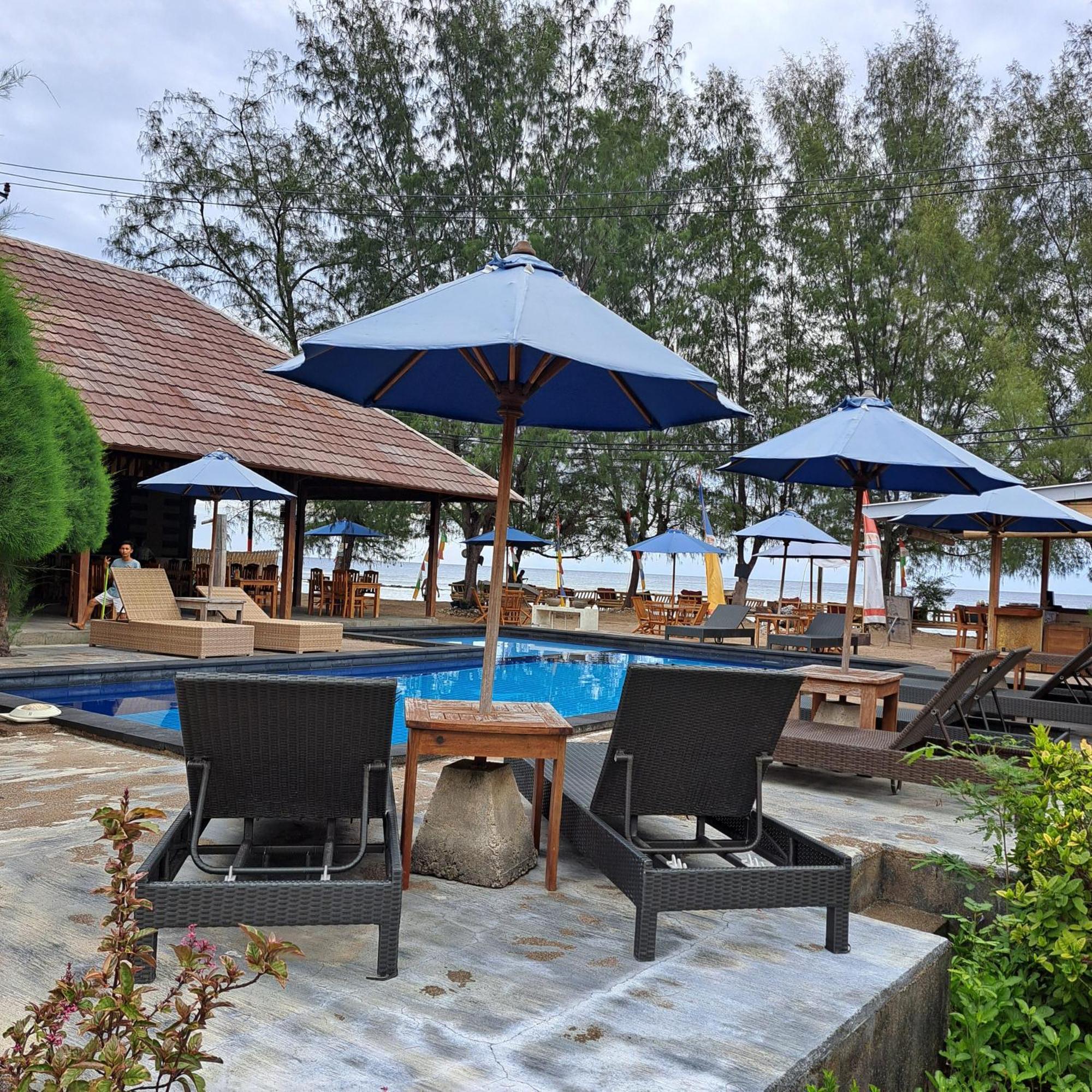 Sandy Beach Bungalows Gili Air Exterior foto