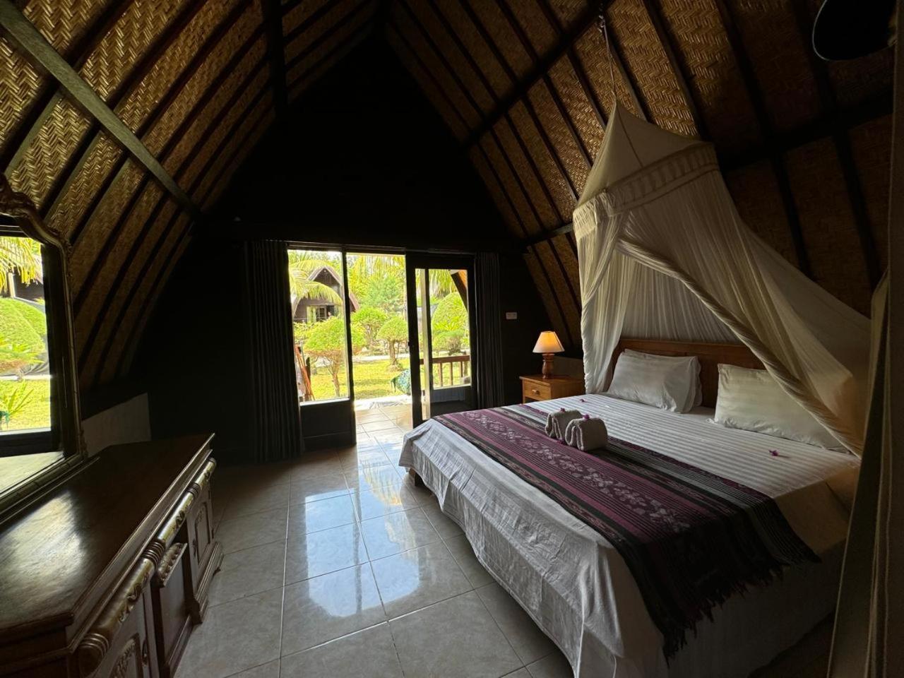 Sandy Beach Bungalows Gili Air Exterior foto