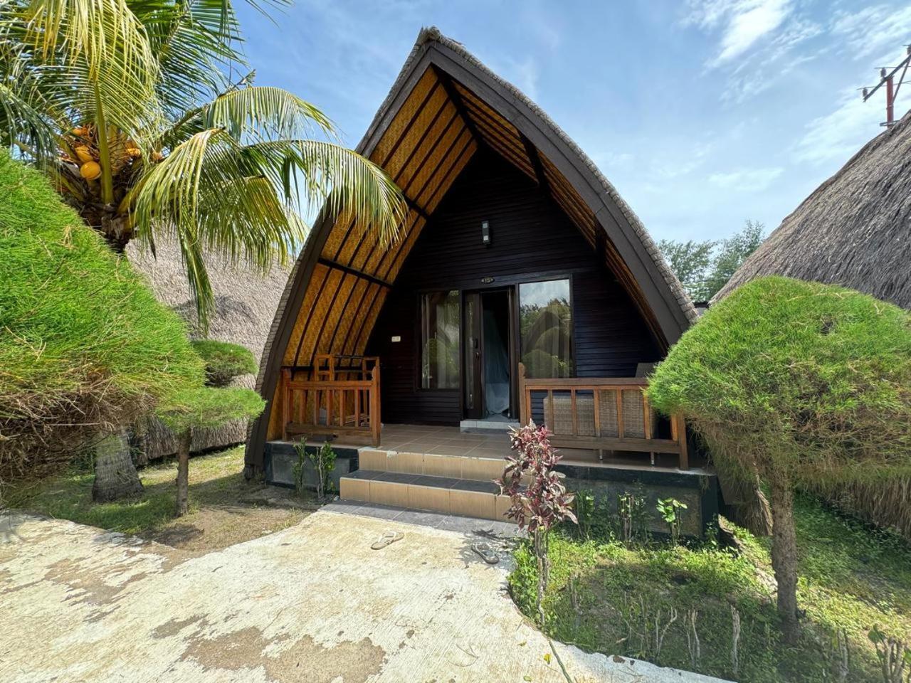 Sandy Beach Bungalows Gili Air Exterior foto